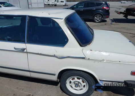 1975 BMW 2002 from USA, damaged, VIN 2367211